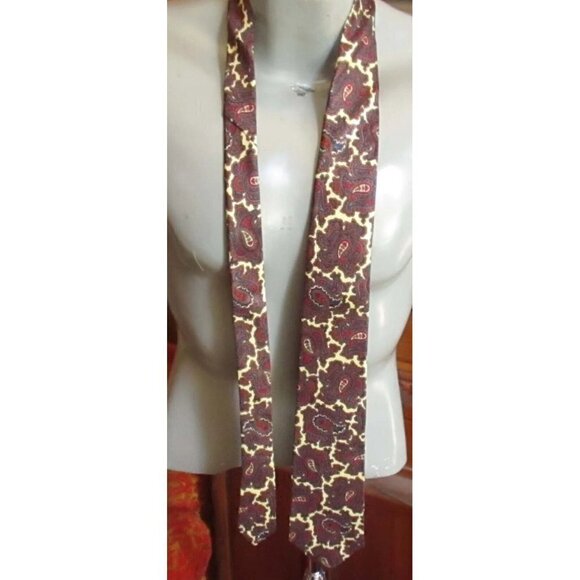 Vintage 1970s NECKTIE  3" Wide 54" TIE PAISLEY PRINT ROOSTER COLORADO SPRINGS - Picture 2 of 3